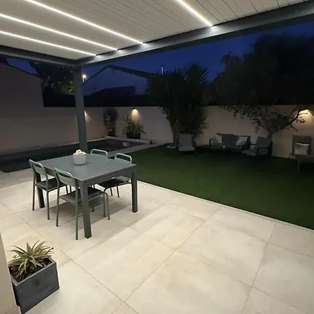 Villa Alma, 3 Chambres, Piscine Privee, Elegante Maison Familiale Au Calme Entre Montpellier Et La Mediterranee Lattes